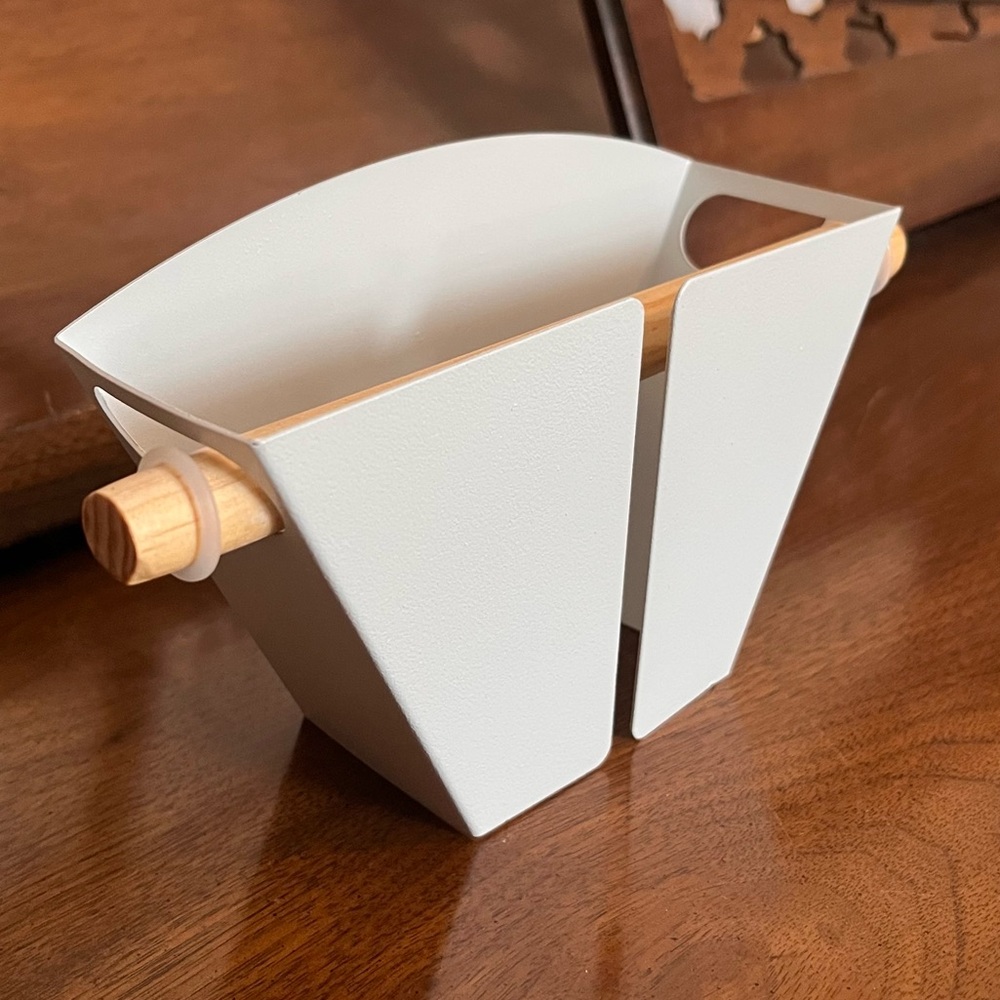 ☕️ Yamazaki Home Magnetic Coffee Filter - Metal & Wood Design, NWOT